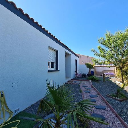 Villa Avec Piscine Sans Vis-A-Vis Caux-et-Sauzens Екстериор снимка